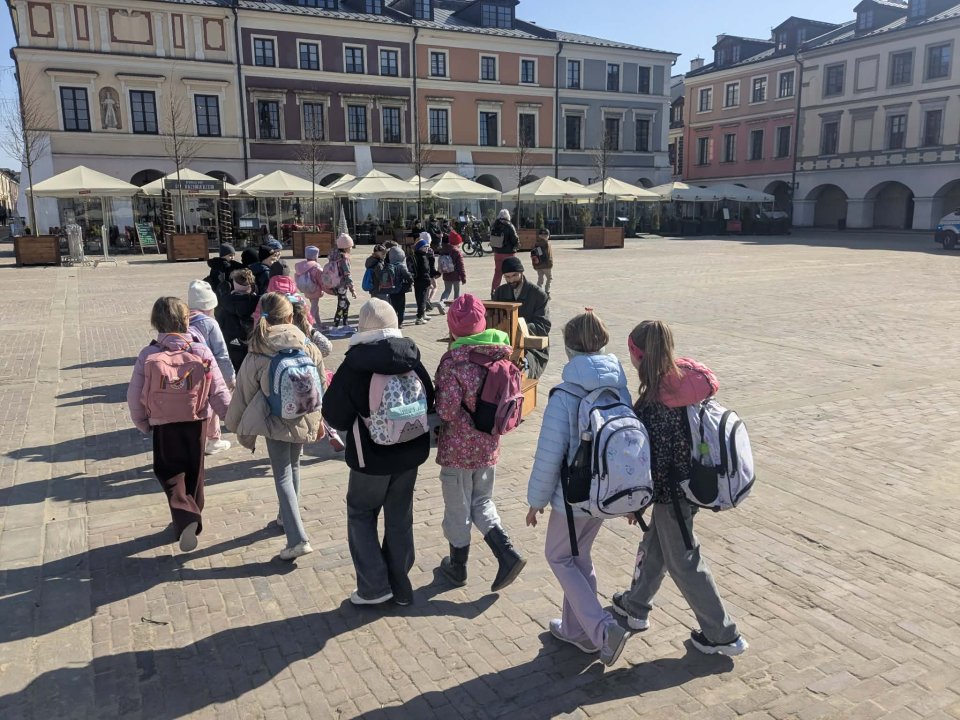 Kulinarno-filmowa przygoda klas I – relacja z wycieczki do Zamościa
