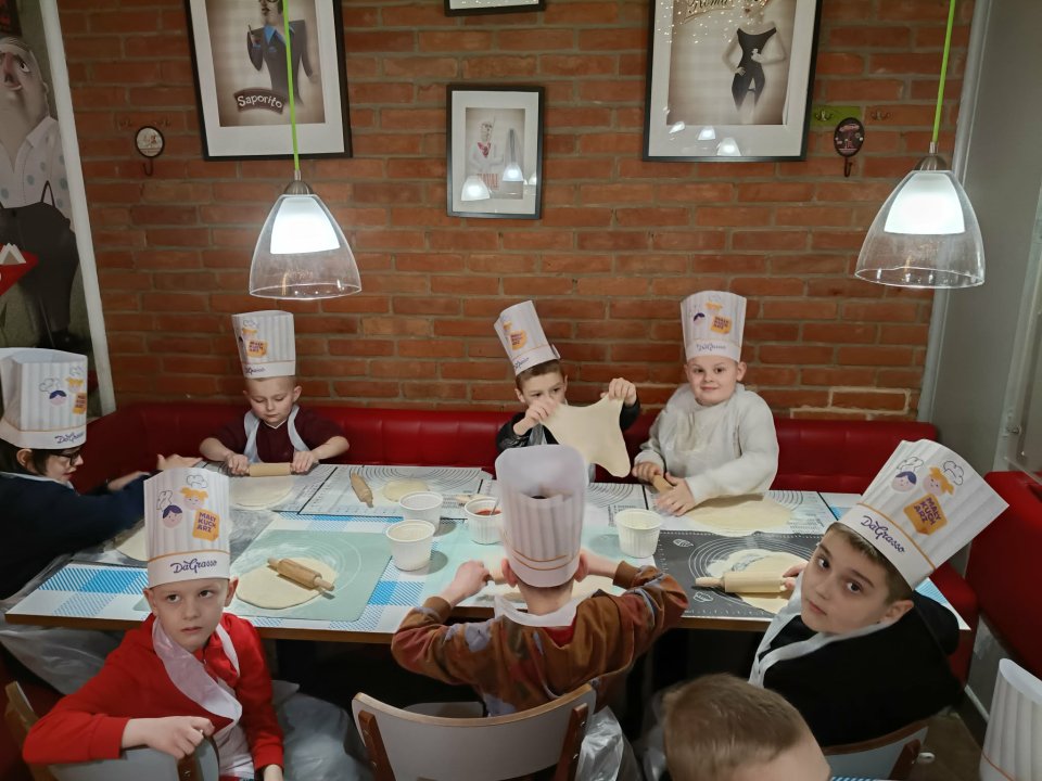 Kulinarno-filmowa przygoda klas I – relacja z wycieczki do Zamościa