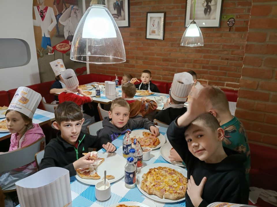 Kulinarno-filmowa przygoda klas I – relacja z wycieczki do Zamościa