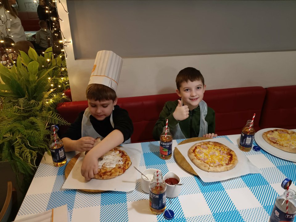 Kulinarno-filmowa przygoda klas I – relacja z wycieczki do Zamościa