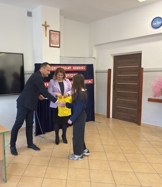„SPOTKANIA Z POPRAWNĄ POLSZCZYZNĄ"